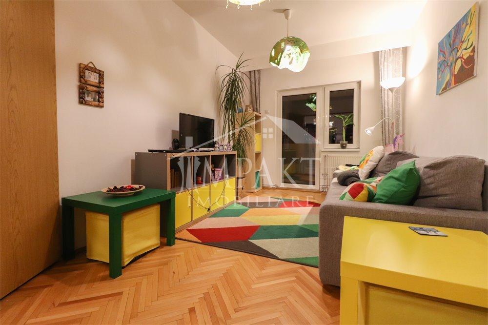 Apartament - Centru