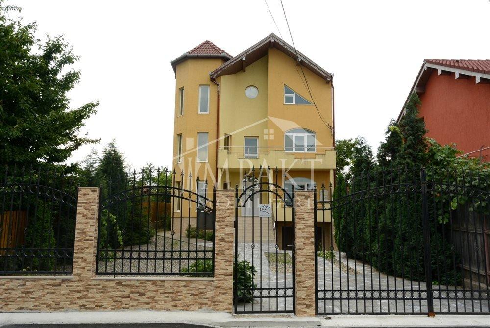 Casă - Centru