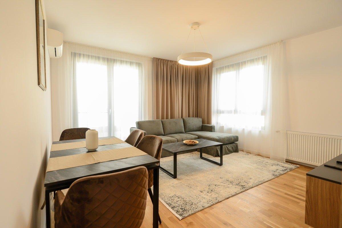 Apartament - Între Lacuri