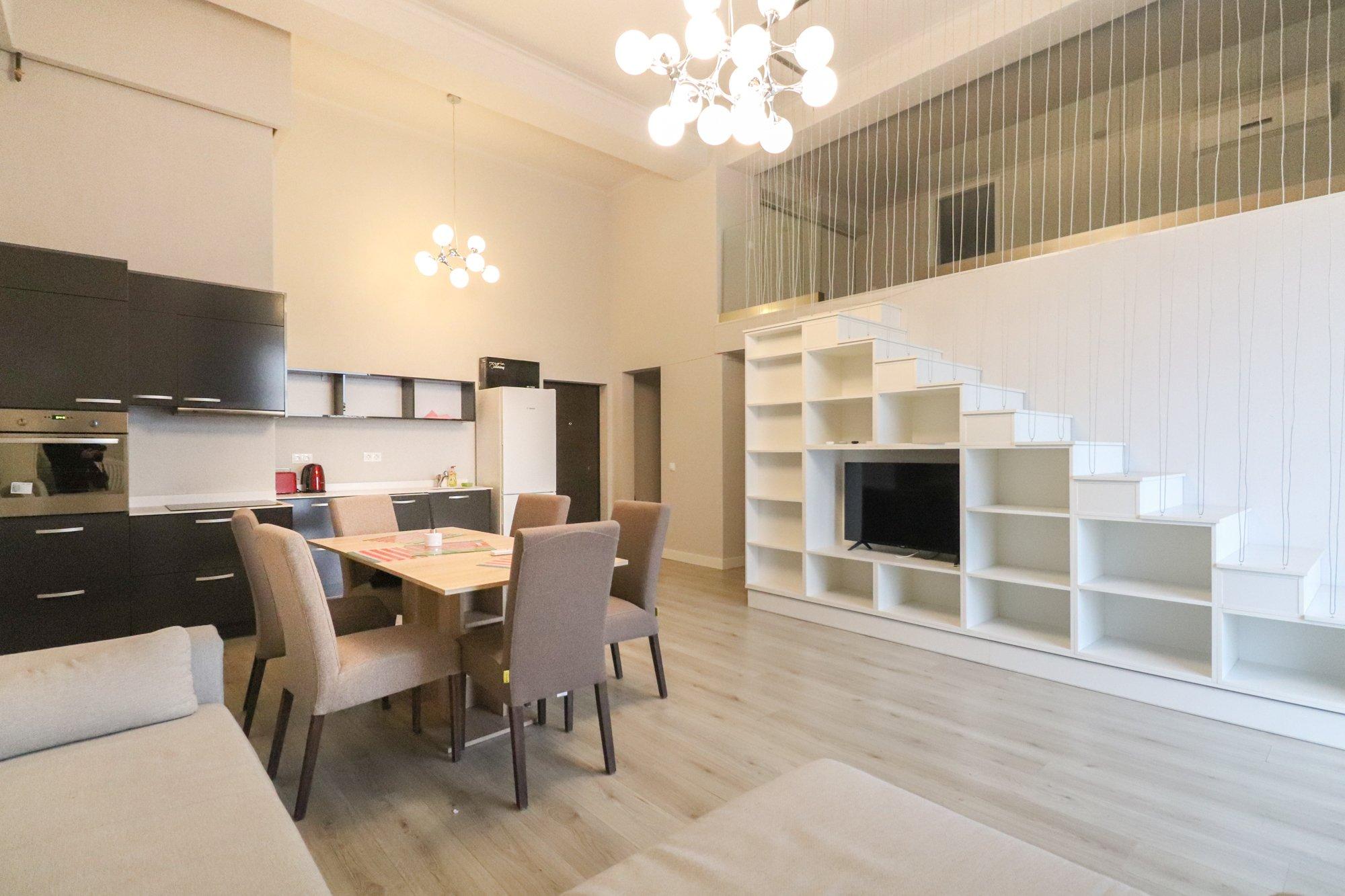 Apartament - Centru