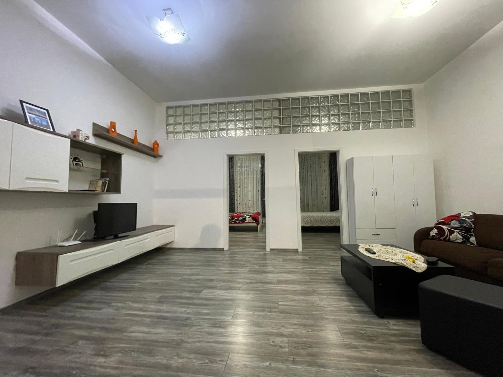Apartament - Centru