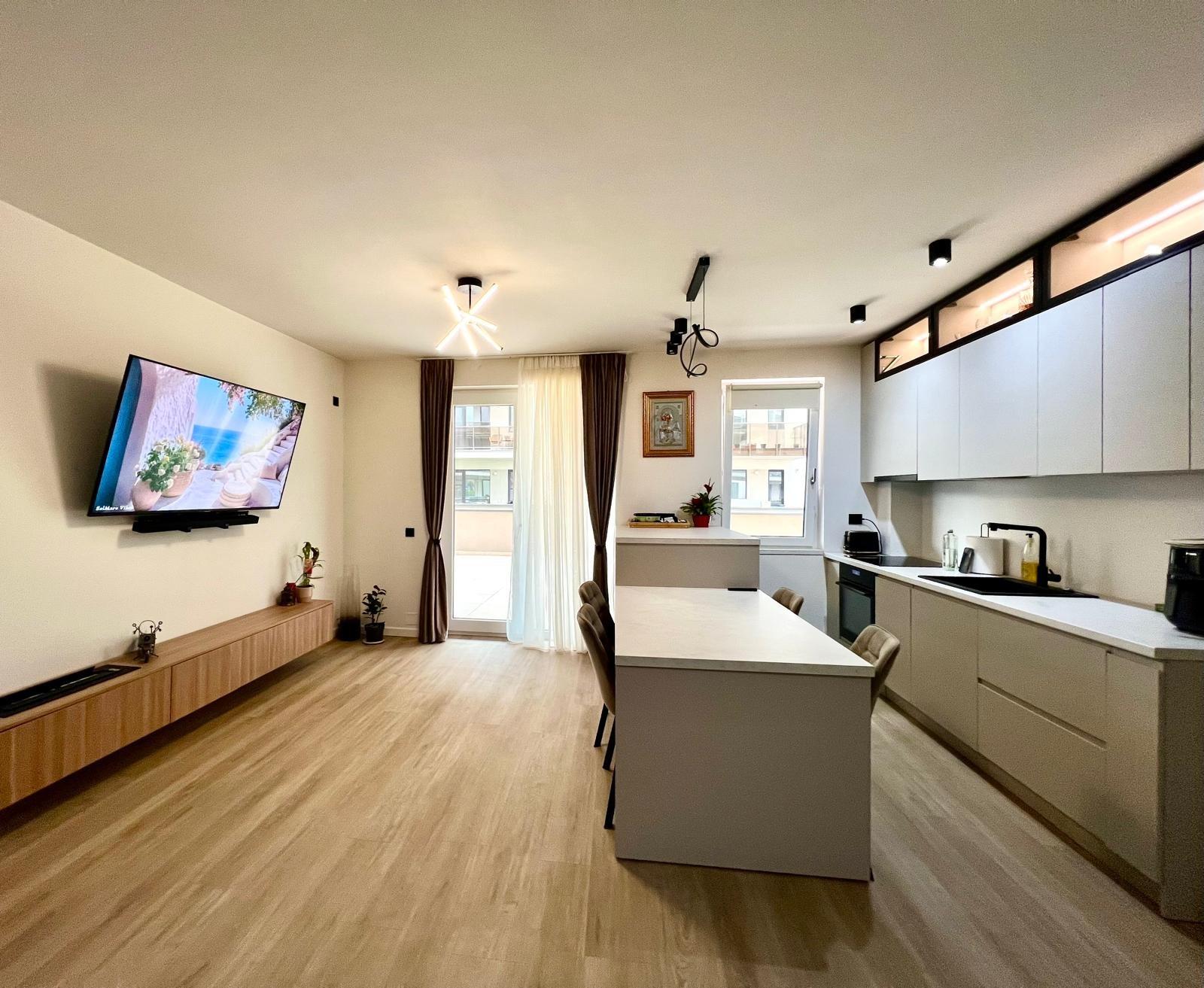 Apartament - Floresti