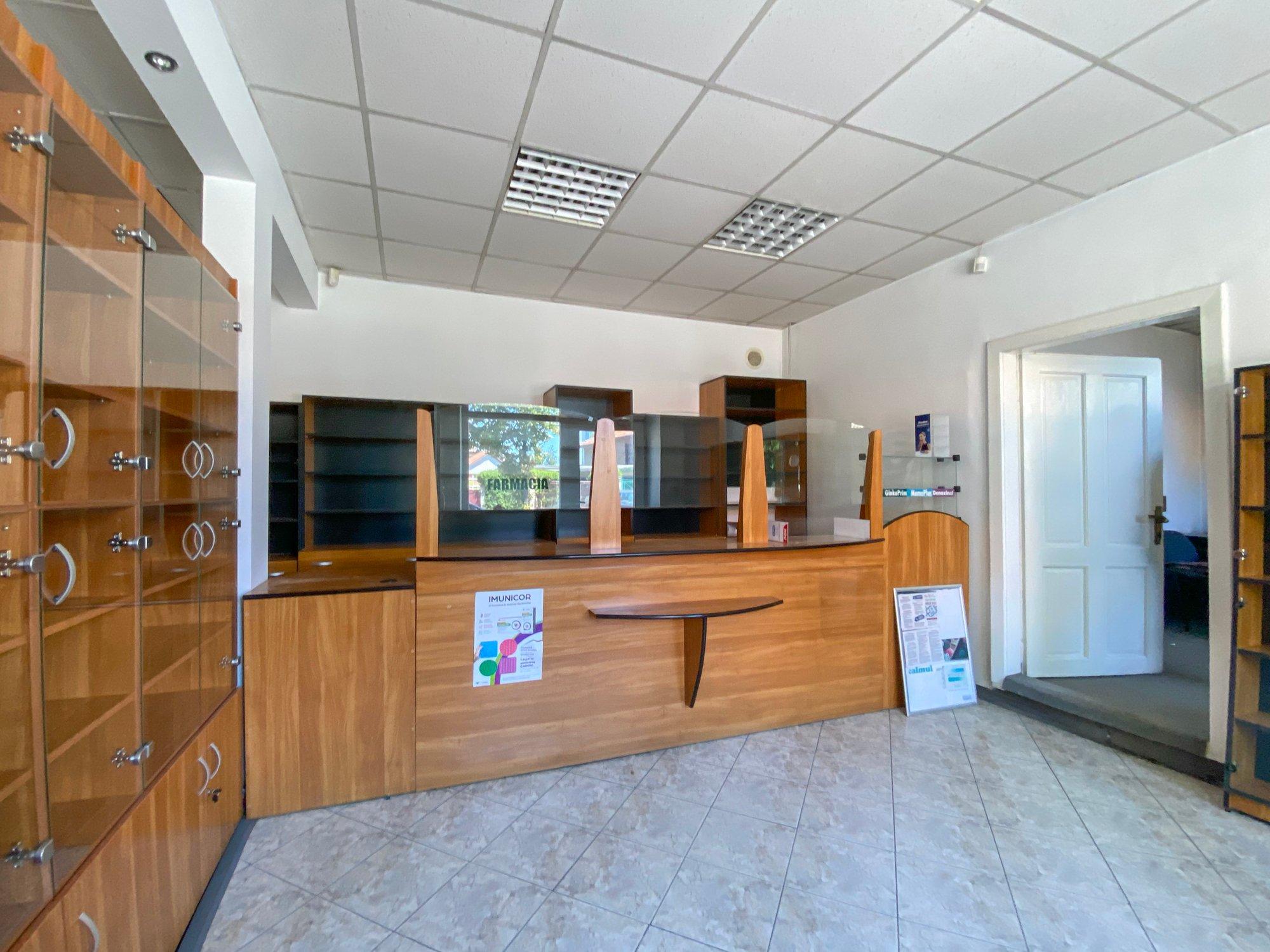 Spațiu Comercial - Gruia