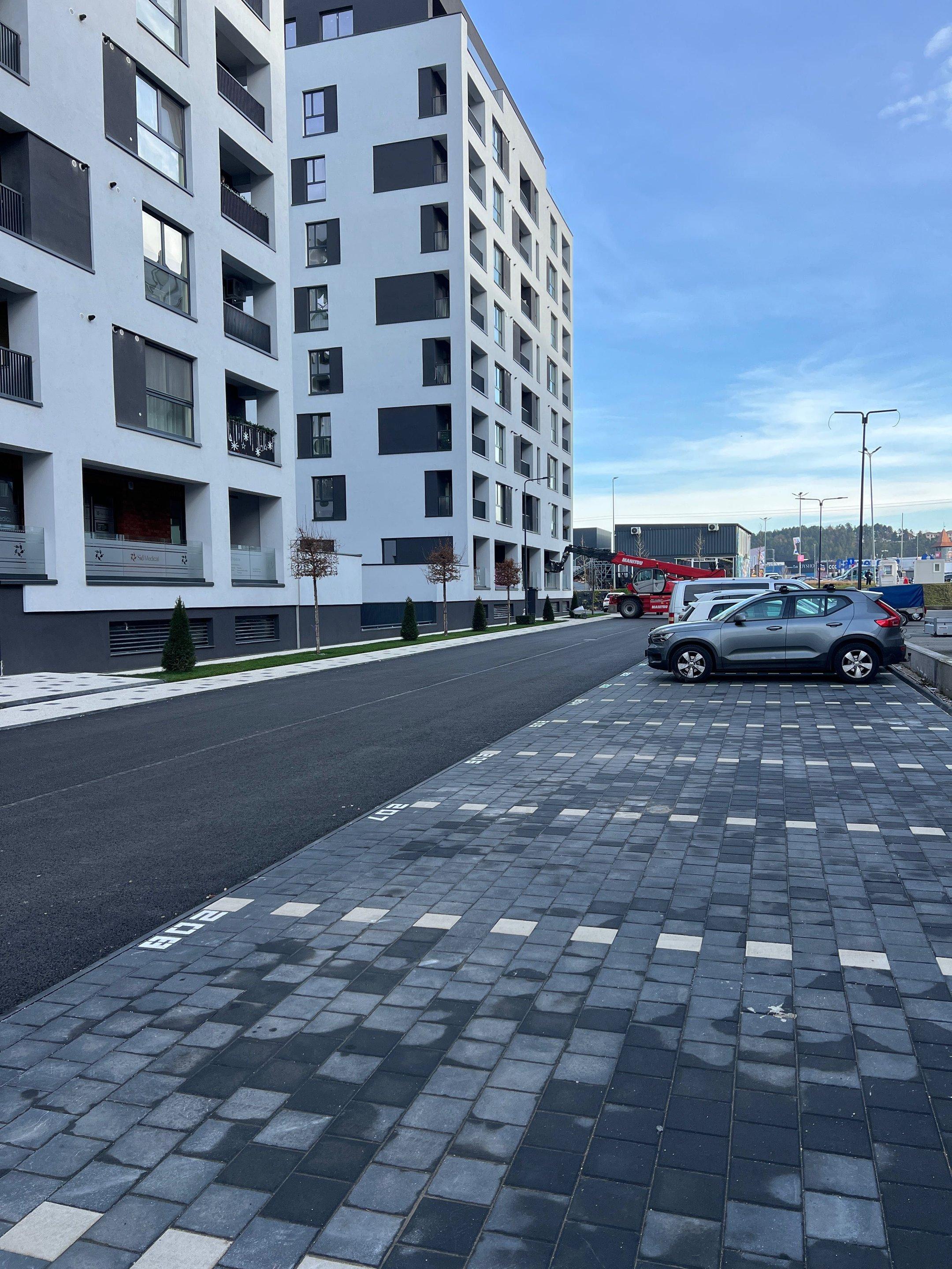 Apartament - Floresti