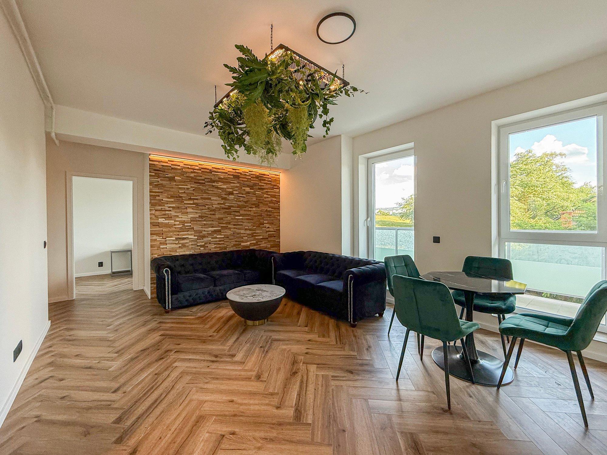 Apartament - Gruia