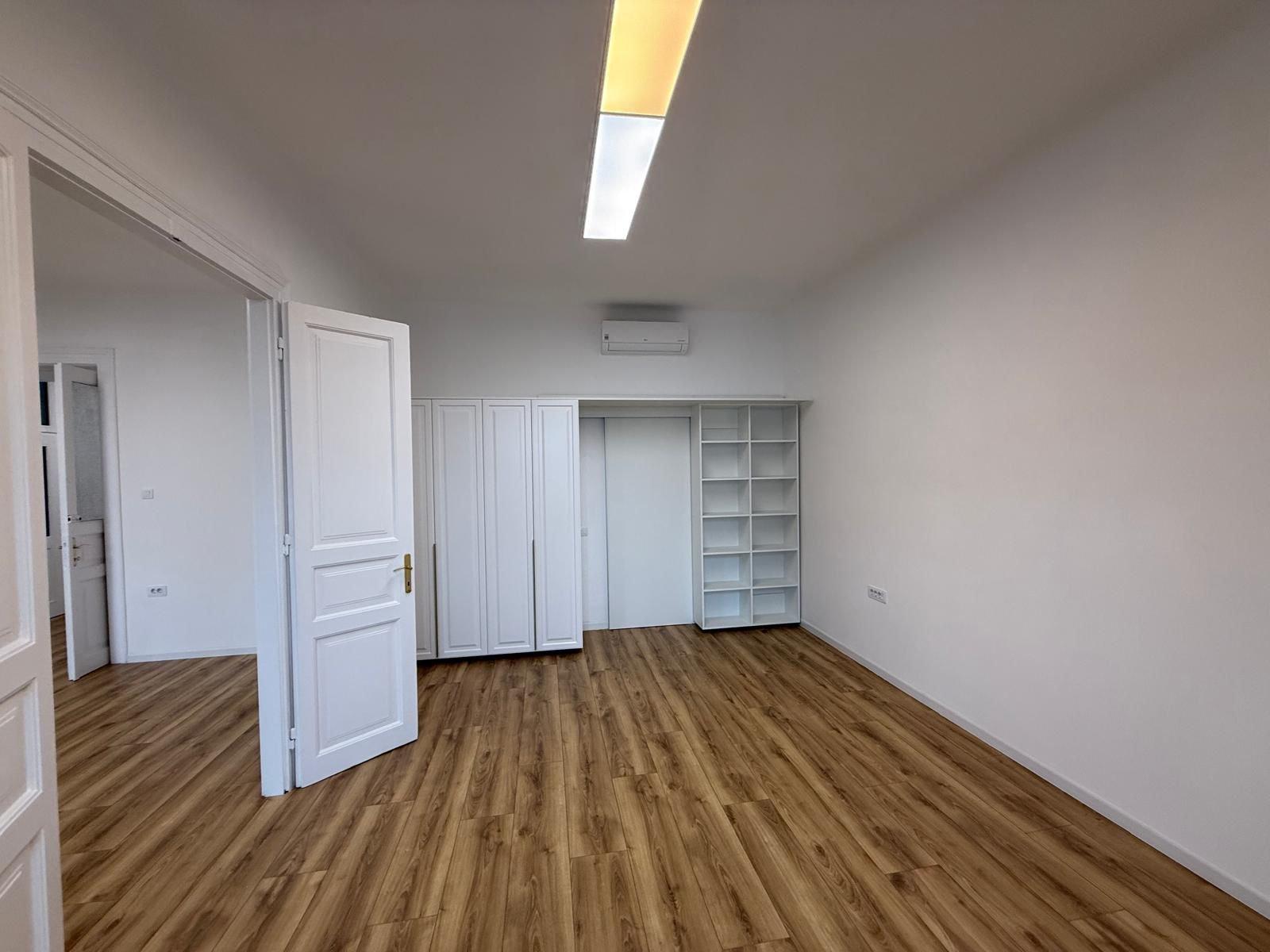 Apartament - Centru