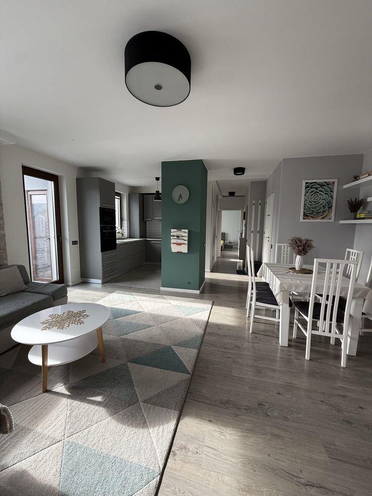 Apartament - Floresti