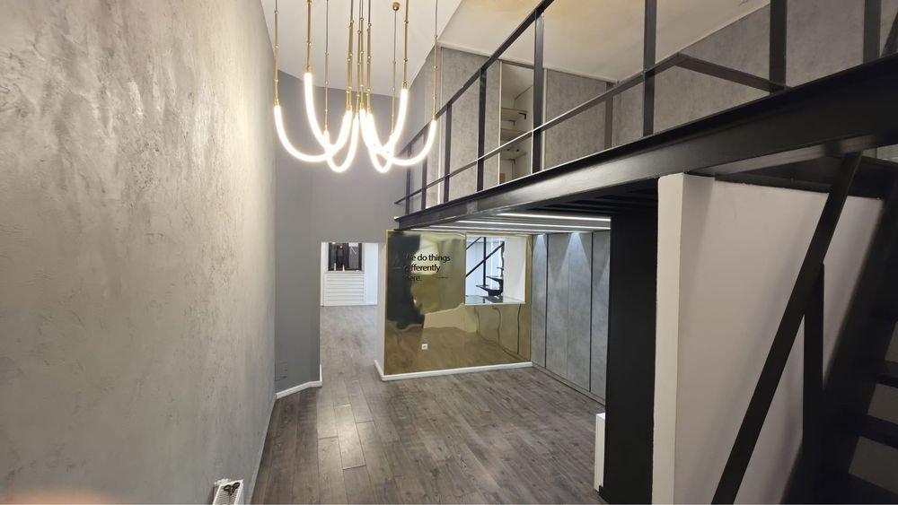 Commercial Space - Centru