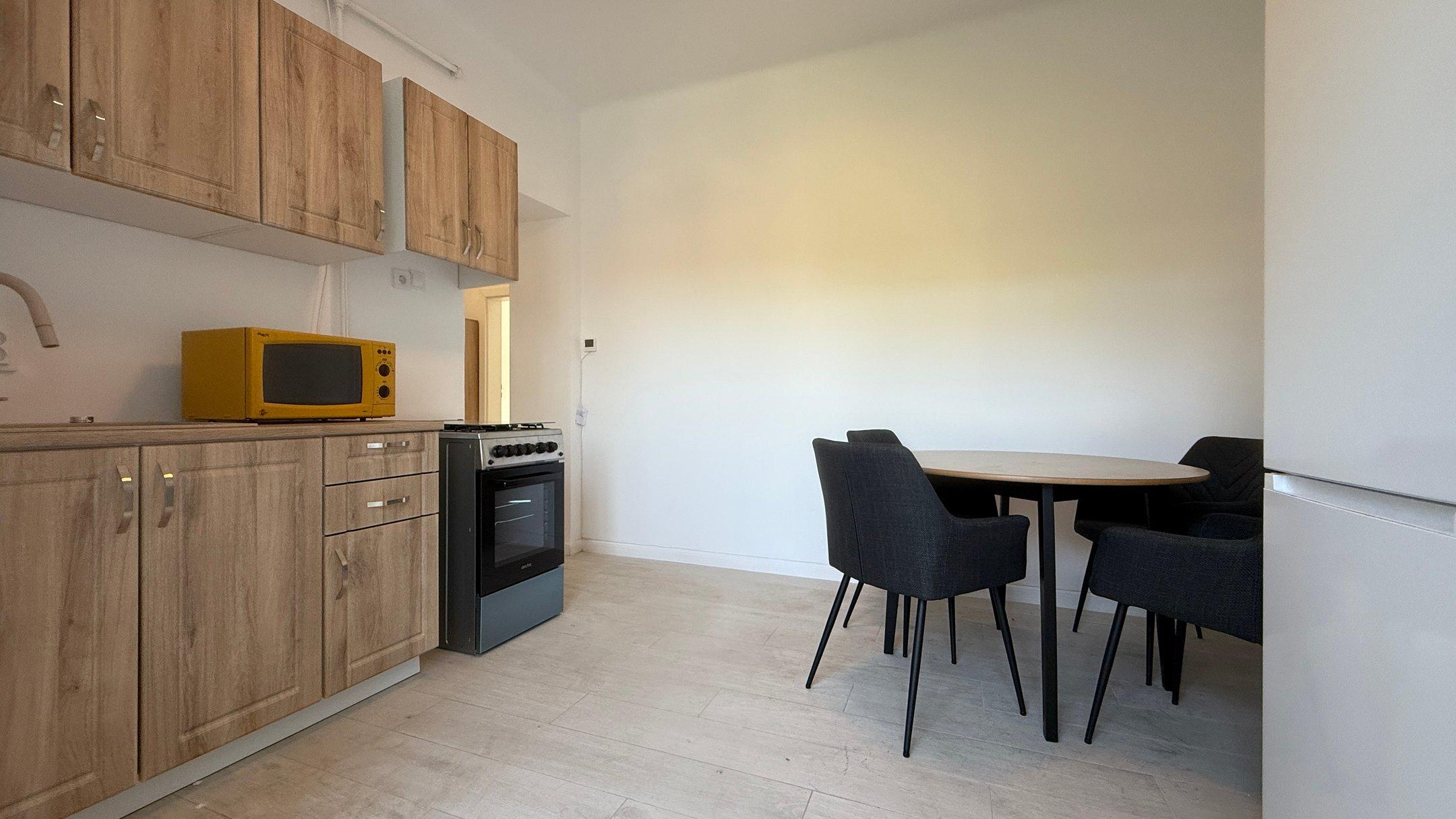 Apartament - Centru