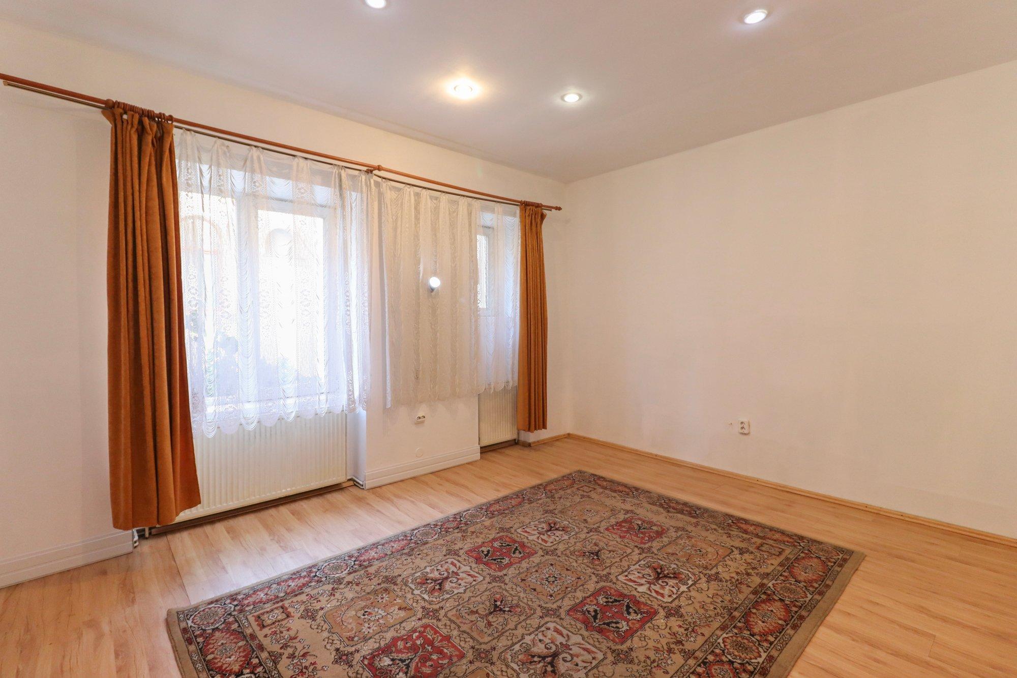 Apartament - Gruia