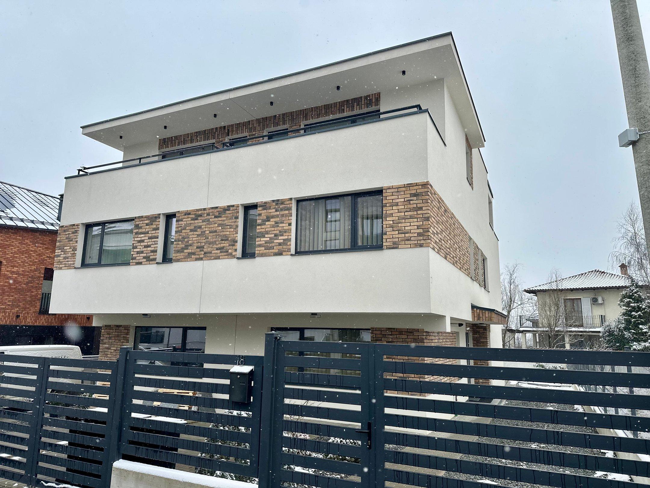 Duplex - Centru