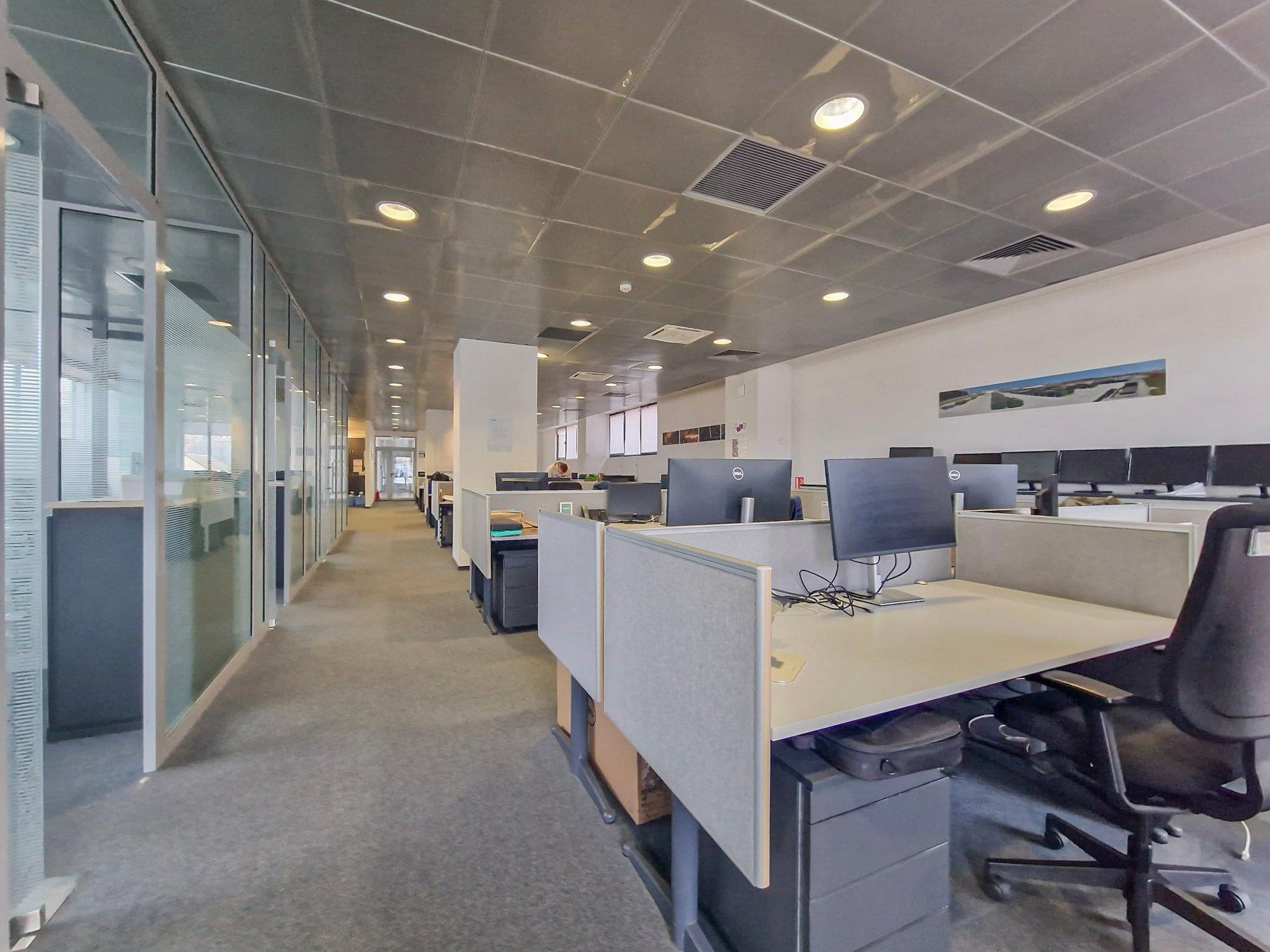 Commercial Space - Centru