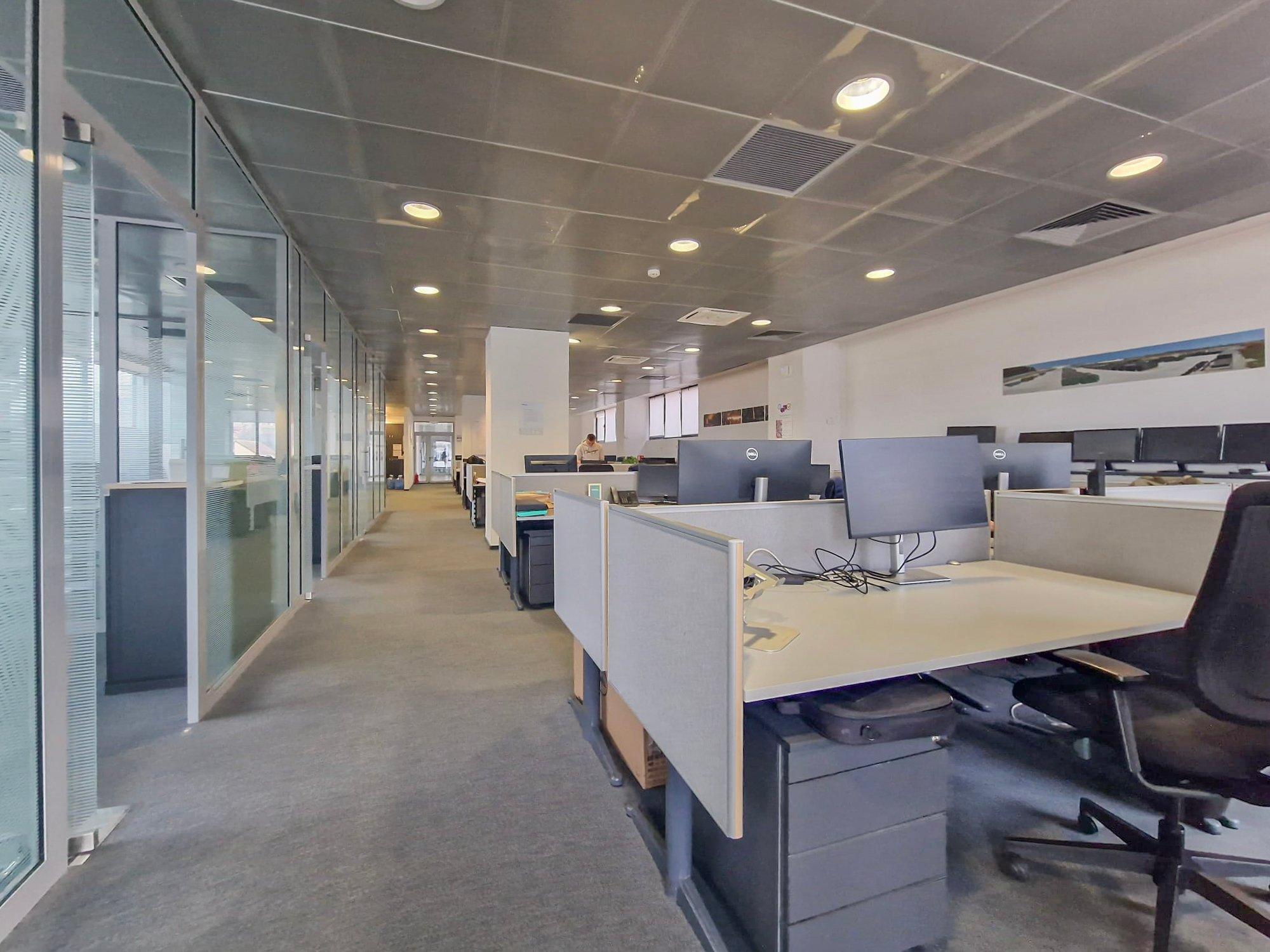 Commercial Space - Centru