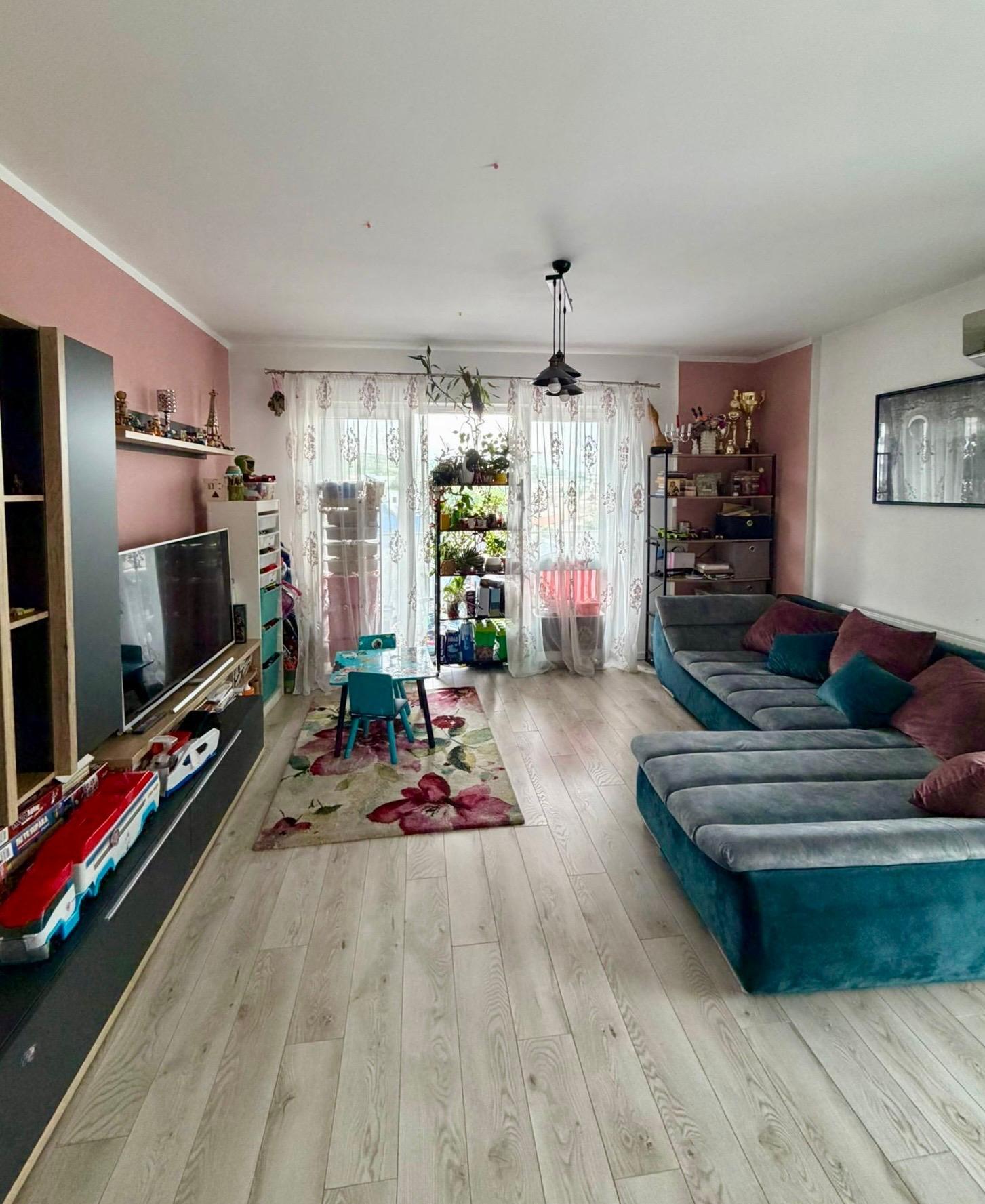 Apartament - Iris