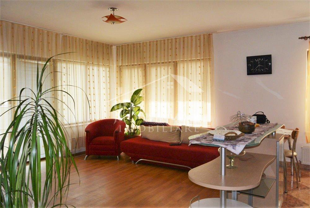 Spațiu Comercial - Centru