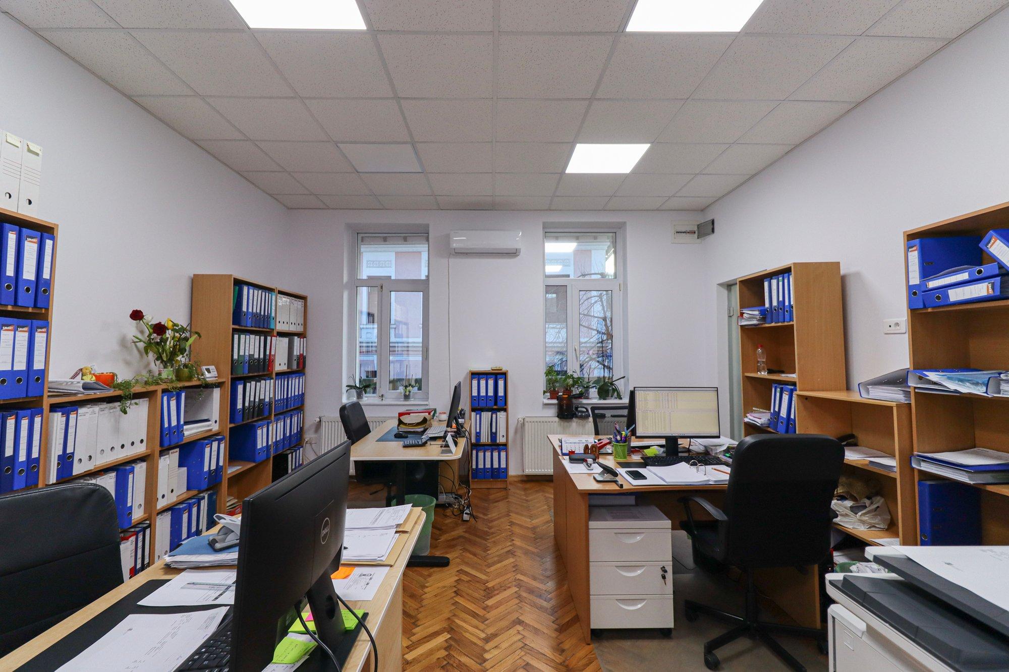 Commercial Space - Centru