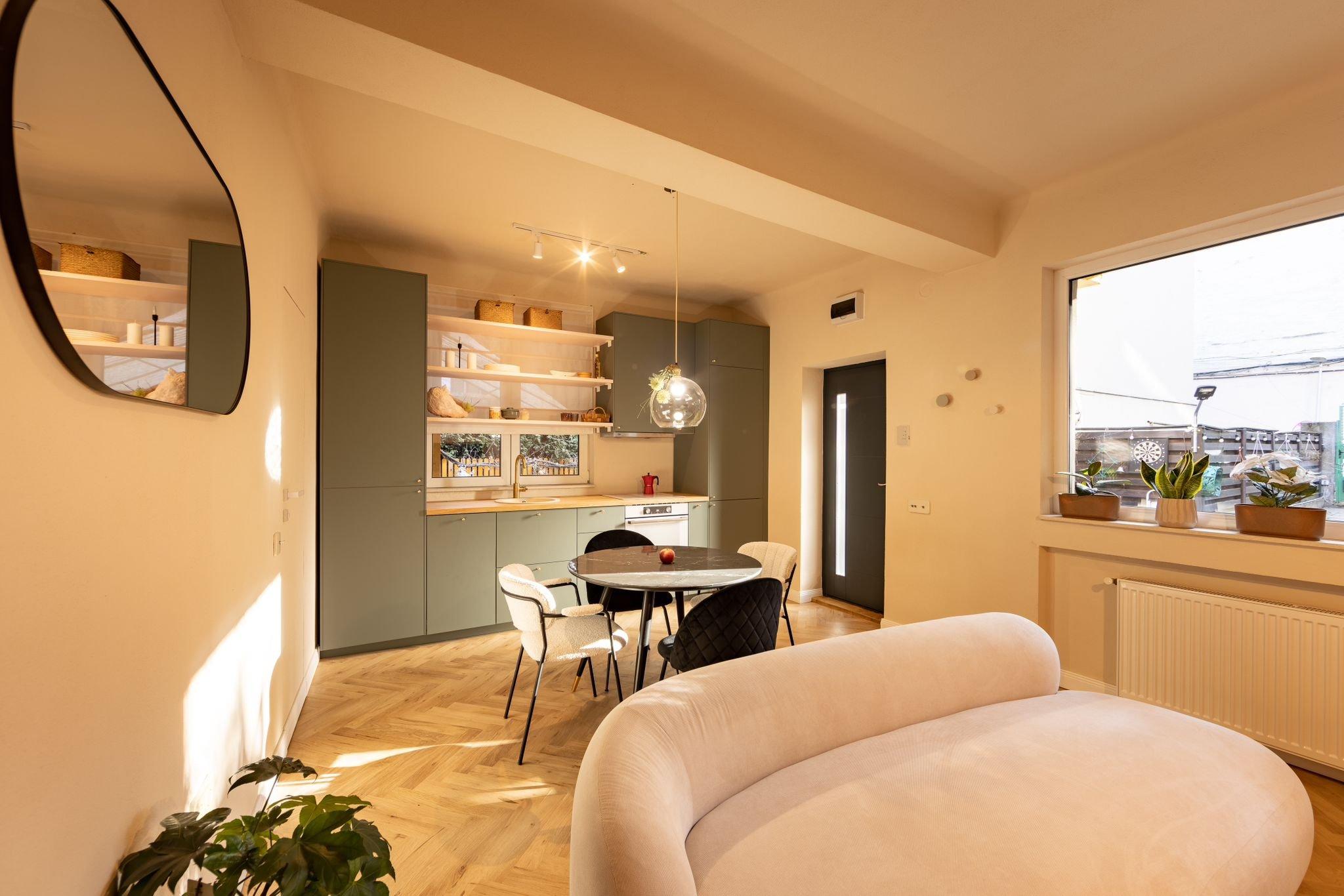 Apartament - Centru