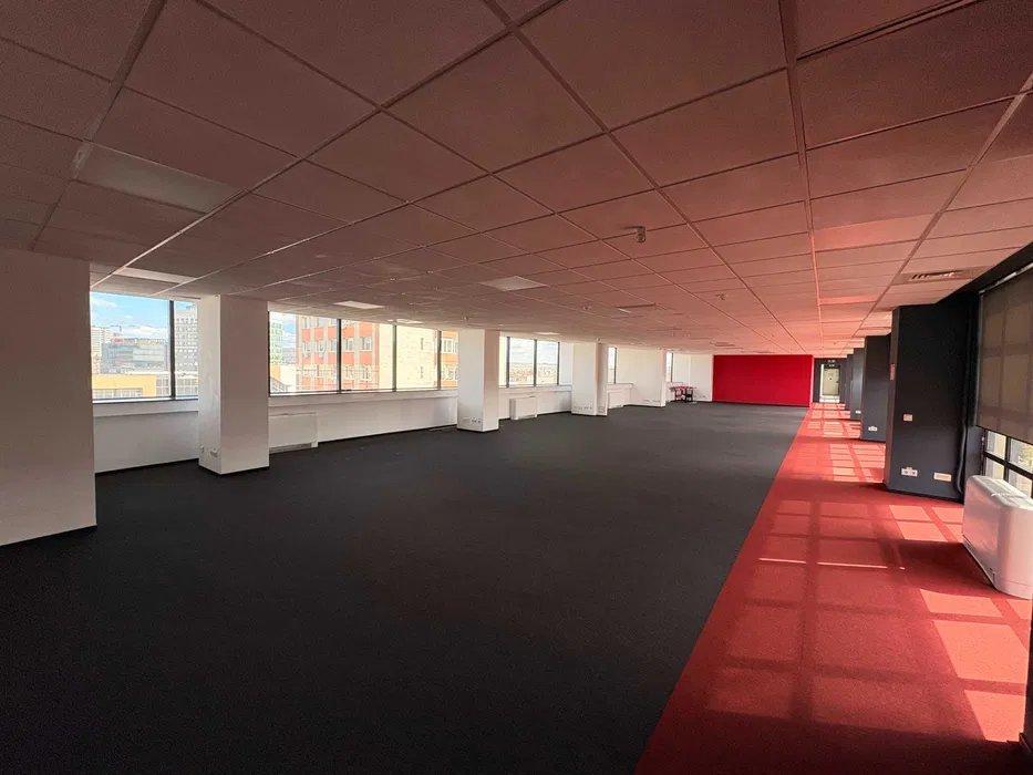 Commercial Space - Centru