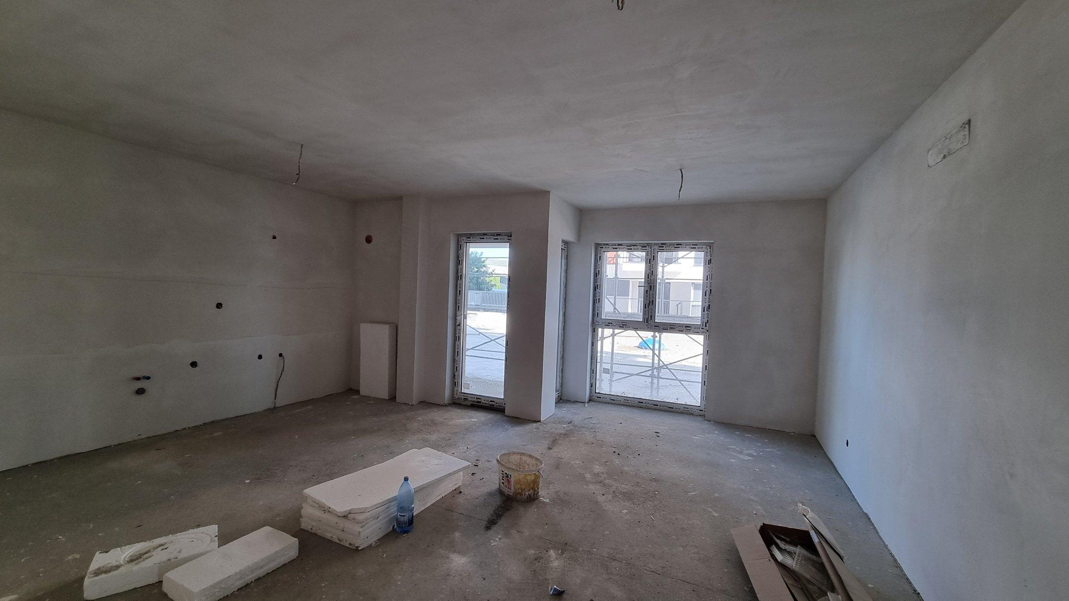 Apartament - Floresti
