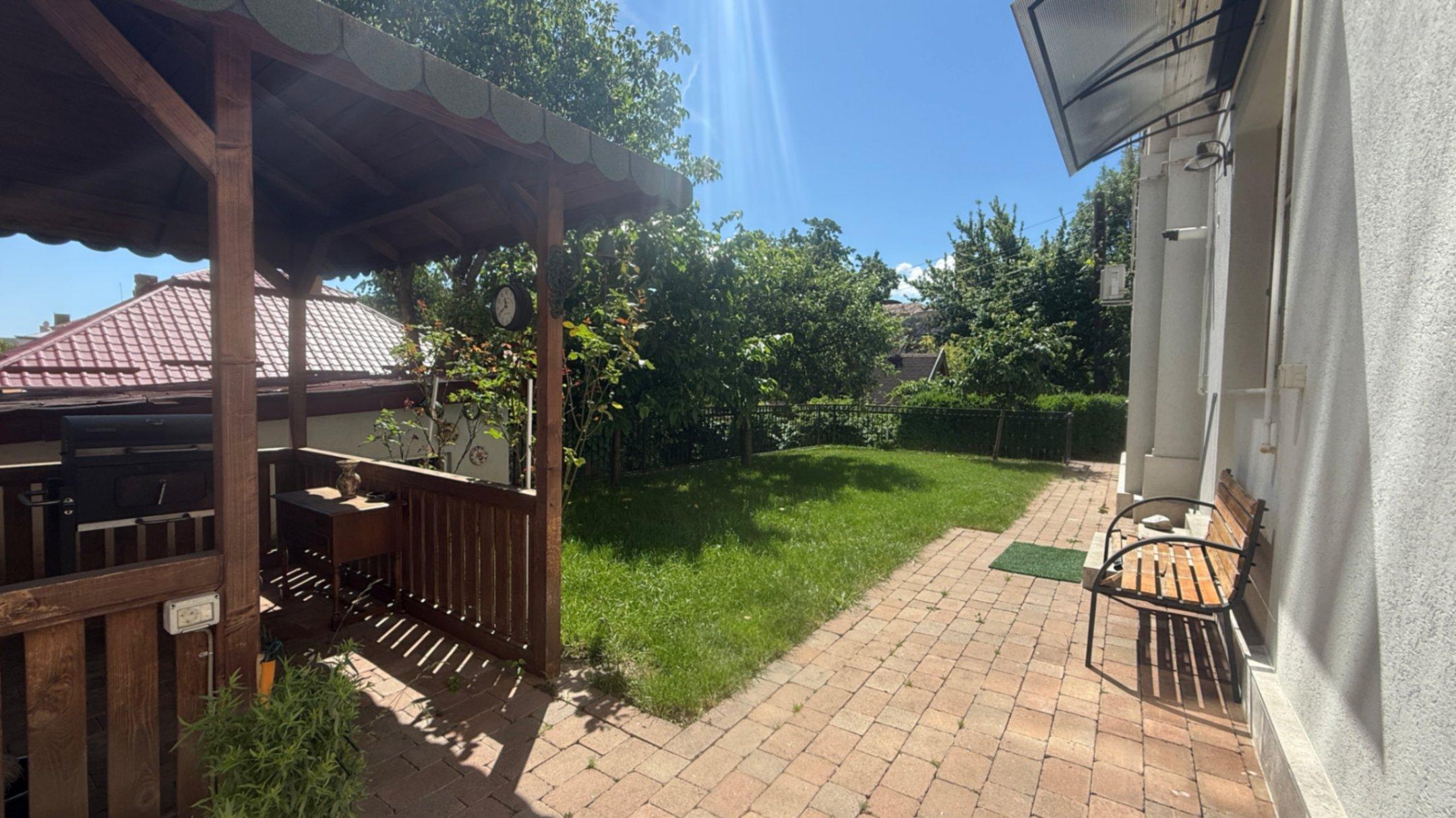 Apartament - Gruia