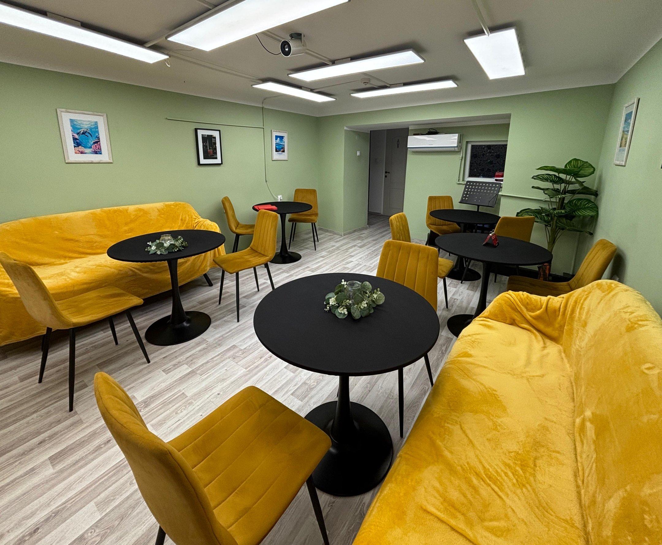 Commercial Space - Centru