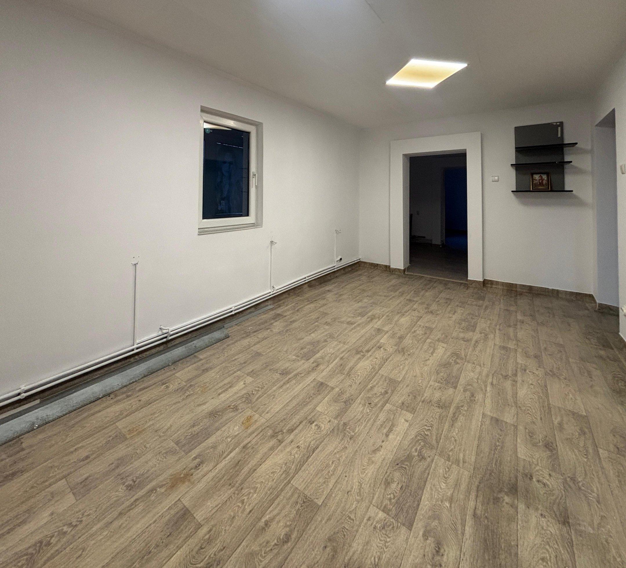 Commercial Space - Centru