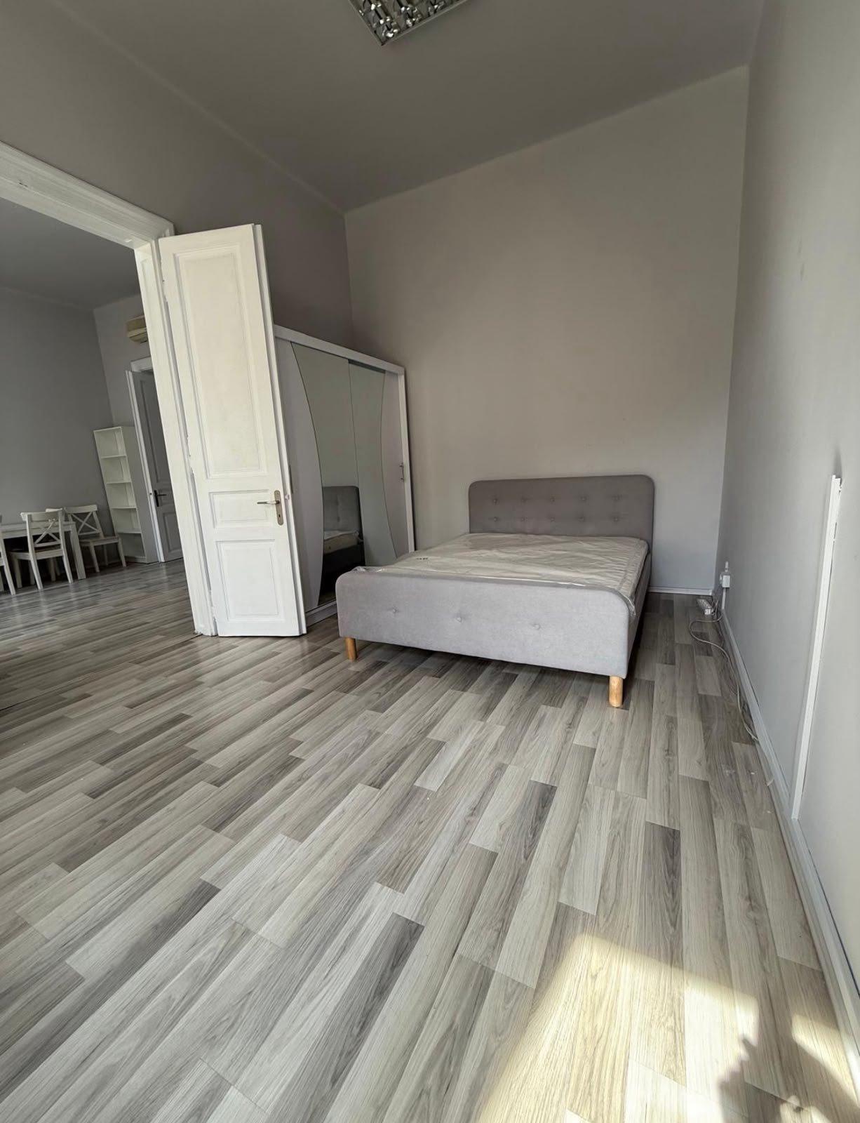Apartament - Centru