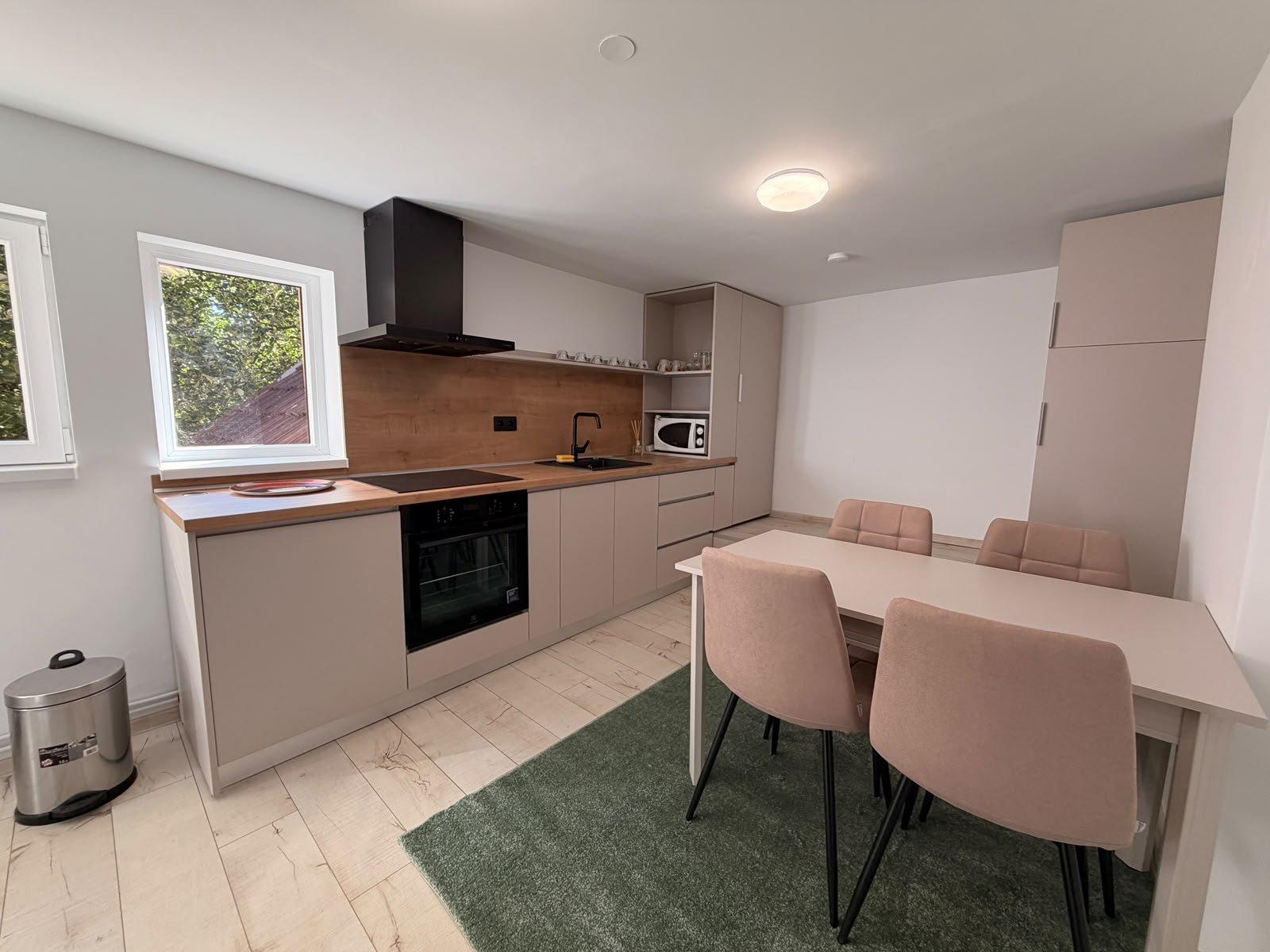 Apartament - Centru