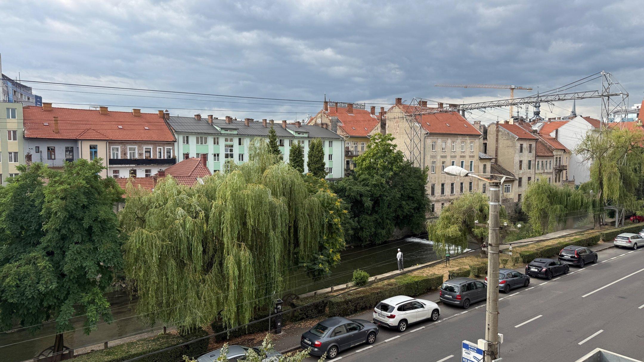 Apartament - Centru