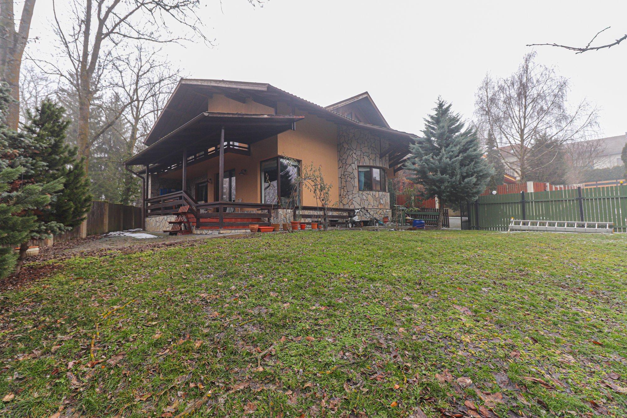 Casă - Zorilor