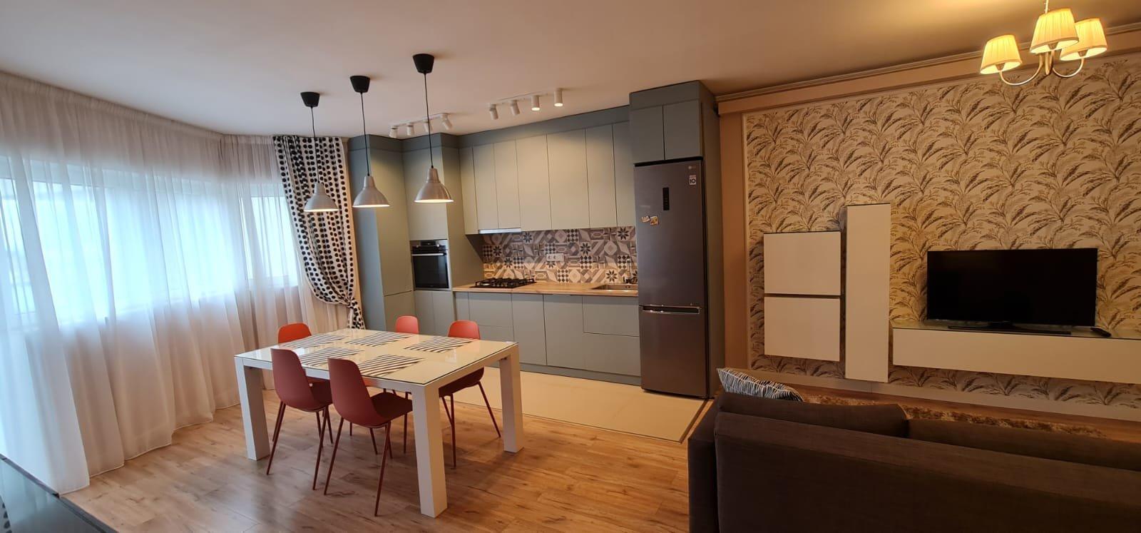Apartament - Centru