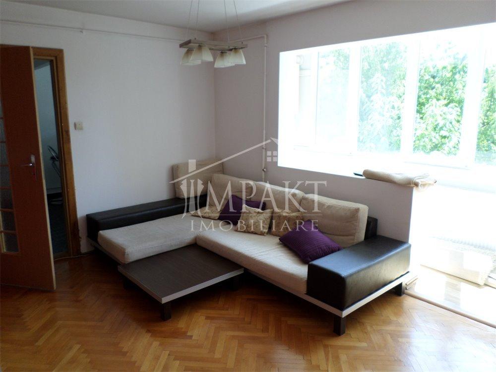 Apartament - Centru