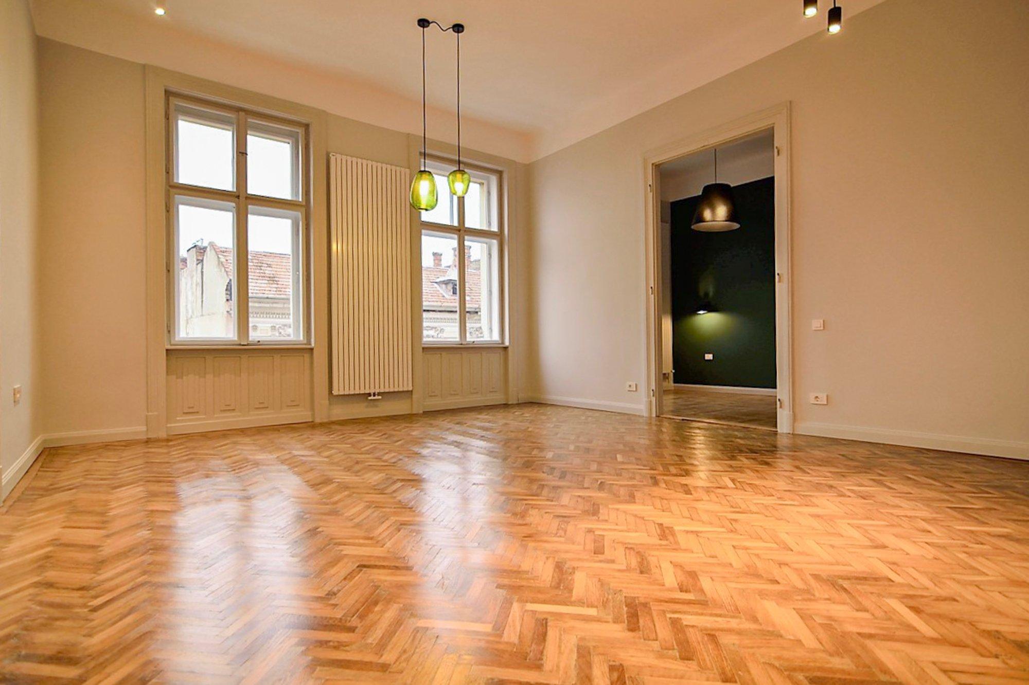 Apartament - Centru