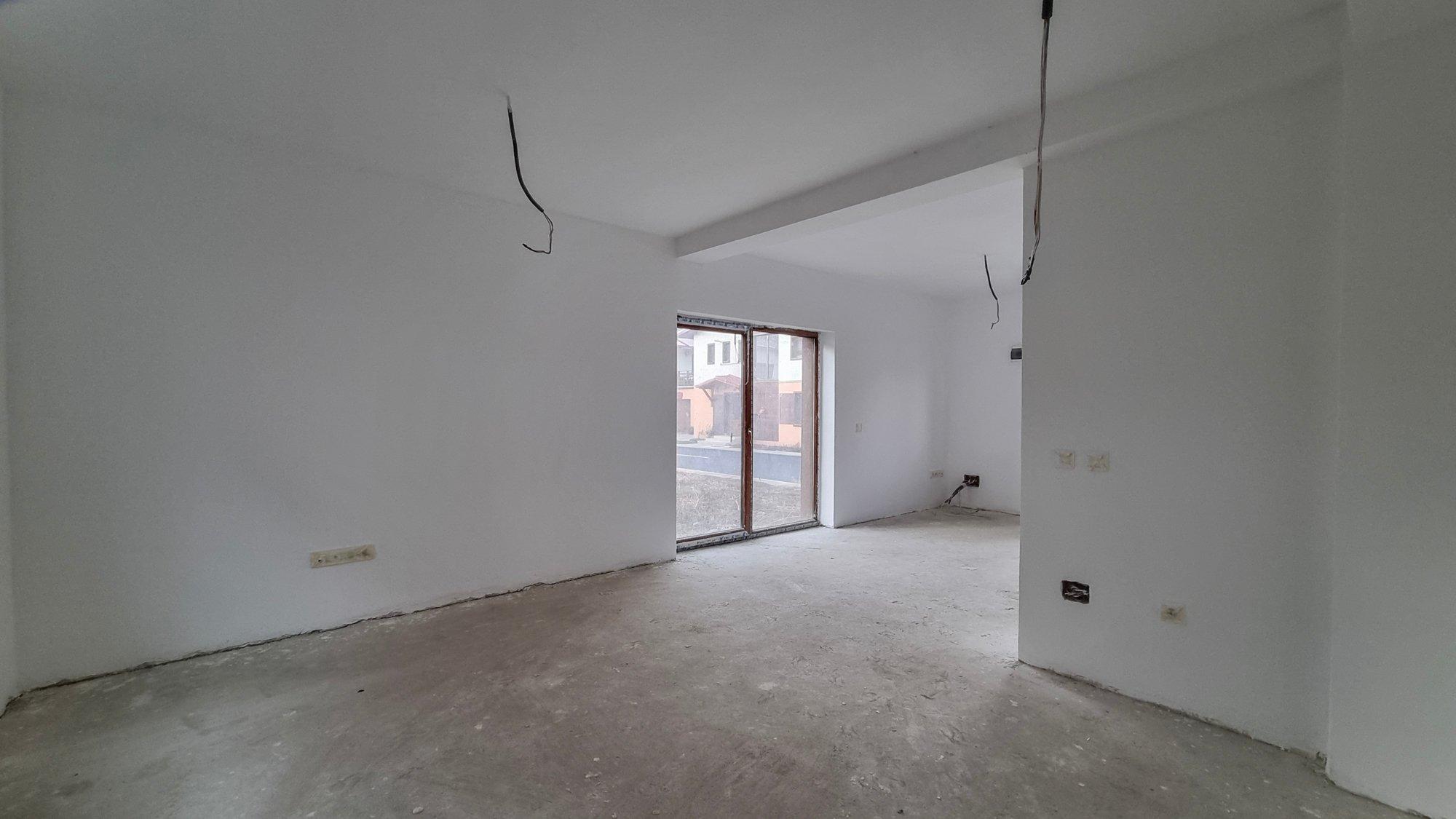 Commercial Space - Gruia